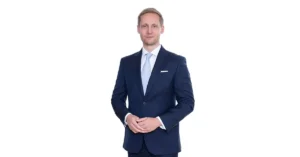 schoenherr beraet bradford airport logistics llc zu joint venture mit flughafen wien
