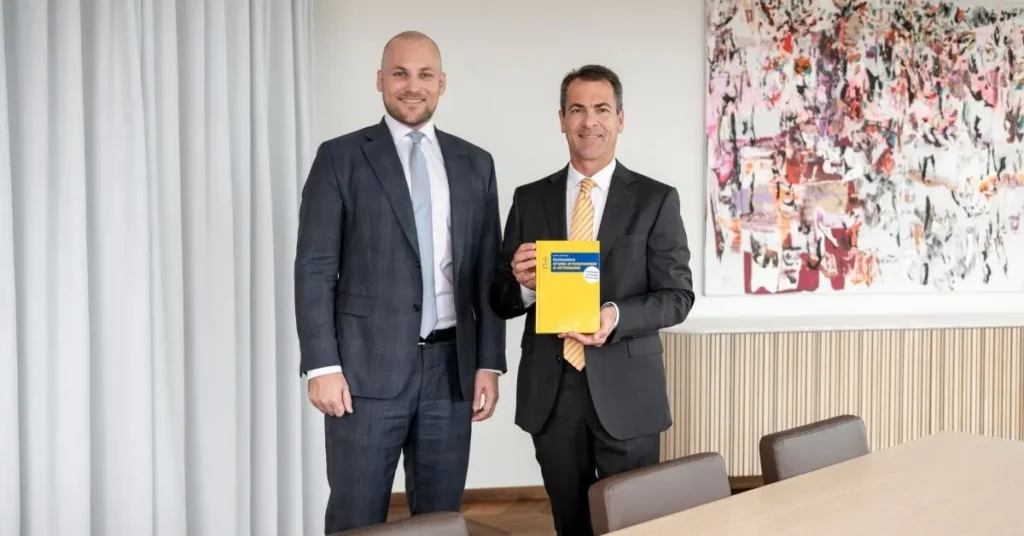 interne untersuchungen auf dem pruefstand brandl talos rechtsanwaelte bringen umfassendes praxishandbuch heraus