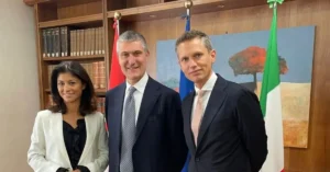 rechtssicherheit als standortfaktor oesterreich und italien staerken zusammenarbeit der notariate fuer kmus