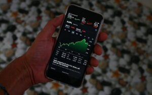 iva ca immo uebernahmepreis von grossaktionaer starwood capital nicht ueberzeugend titelbild rechteasy