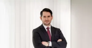 neuzugang bei brandl talos daniel schmidt erweitert das gesellschaftsrecht transaktions team titel
