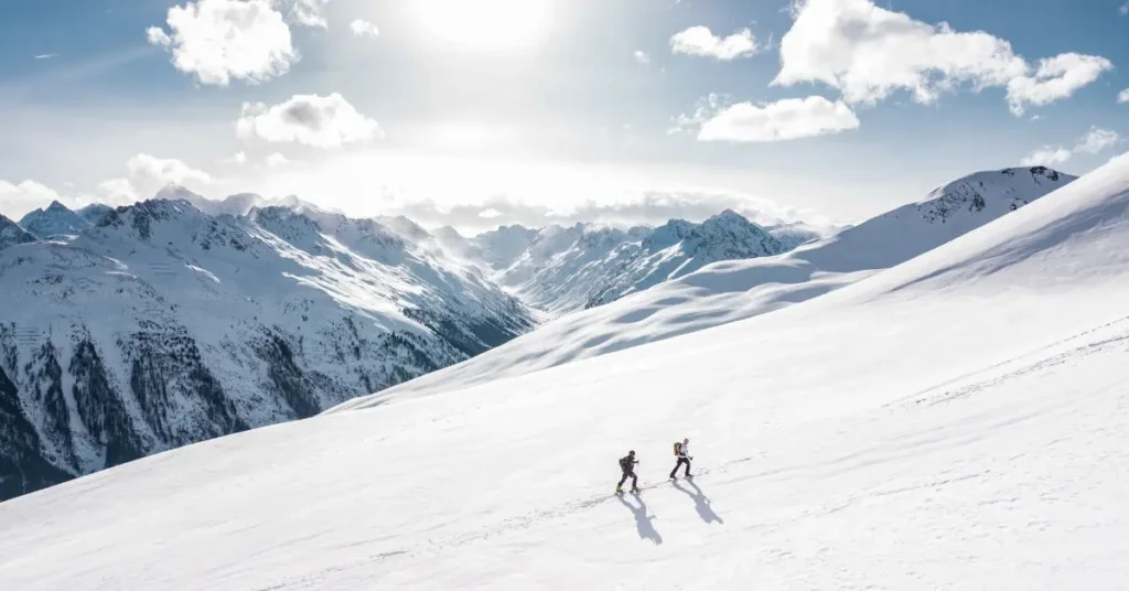 vki ogh erklart automatische vertragsverlangerung einer skiversicherung fur gesetzwidrig titel