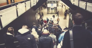 wiener linien wegen diskriminierung bei semestertickets rechtskraftig zur zahlung verurteilt titel